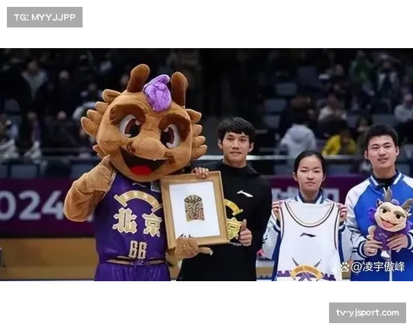 【2026年4月CBA联赛媒体版权与商业变革趋势·人物·特写特写：草根扣篮王凭借社交媒体影响力，获得CBA全明星周末赞助合约